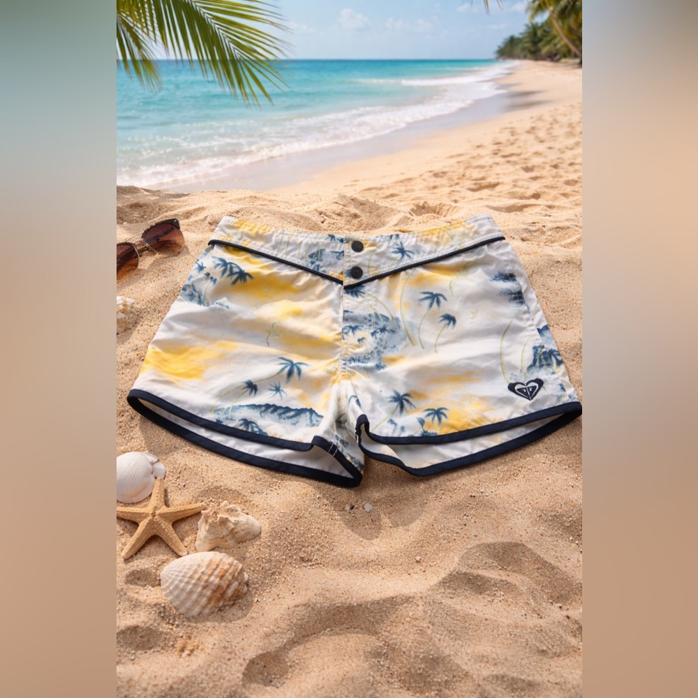 ROXY Palm Tree Island Print Board Shorts Size 7 Surf Beach Yellow White